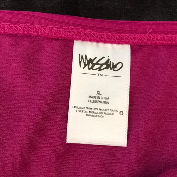 Bottom - Picture 3 of 3